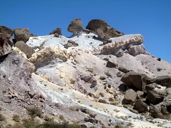 Семицветные скалы